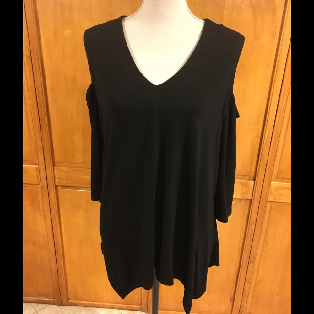 Adrianna Papell Black V-neck, Cold-Shoulder Tunic